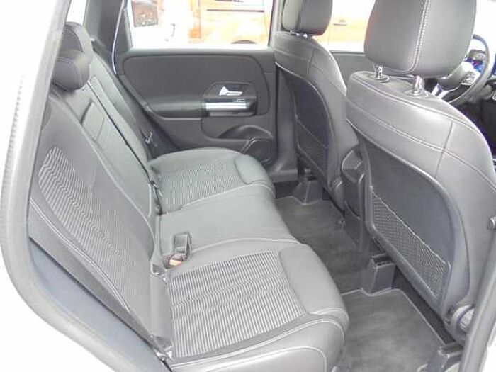 Mercedes-Benz B-KLASSE B 220 2.0 4-matic Sports Tourer